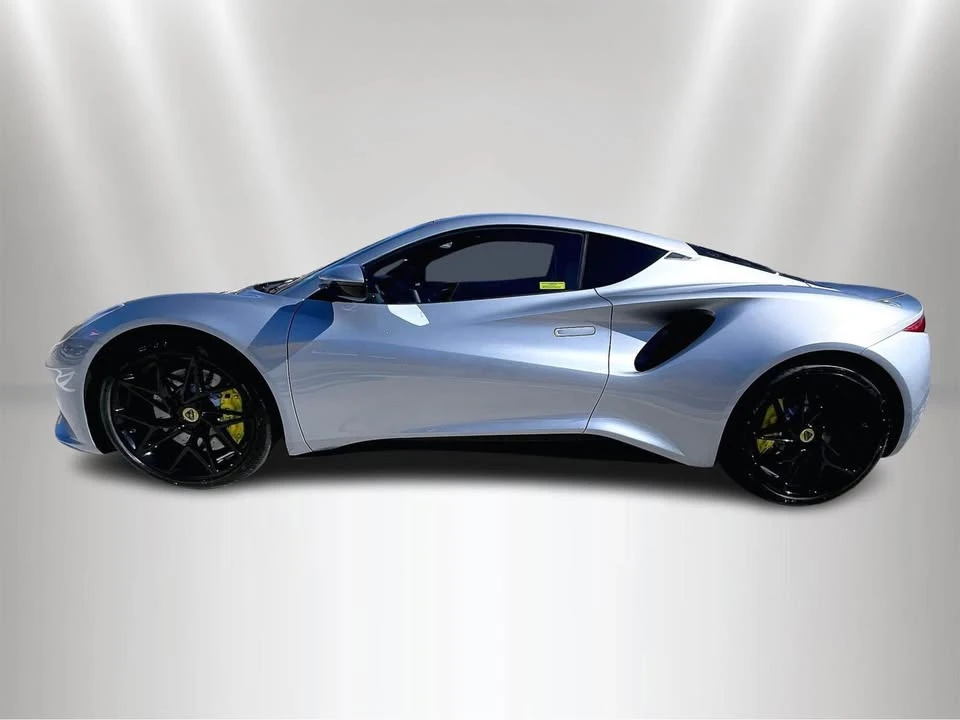 2026 Lotus Emira - Image 4 of 12