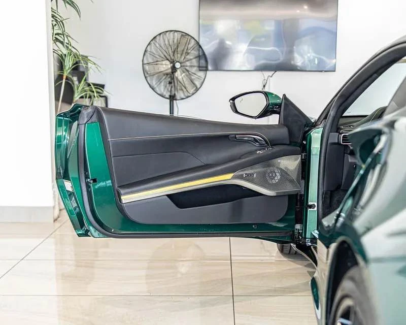 2026 Lotus Emira - Image 10 of 16