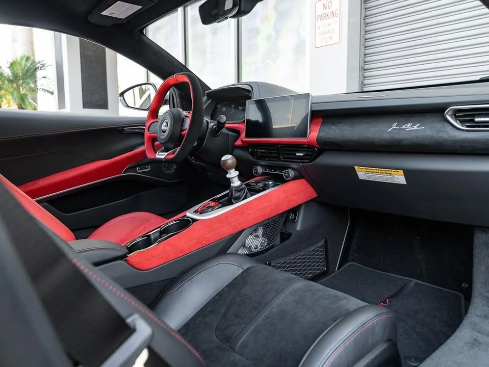 2026 Lotus Emira - Image 4 of 20