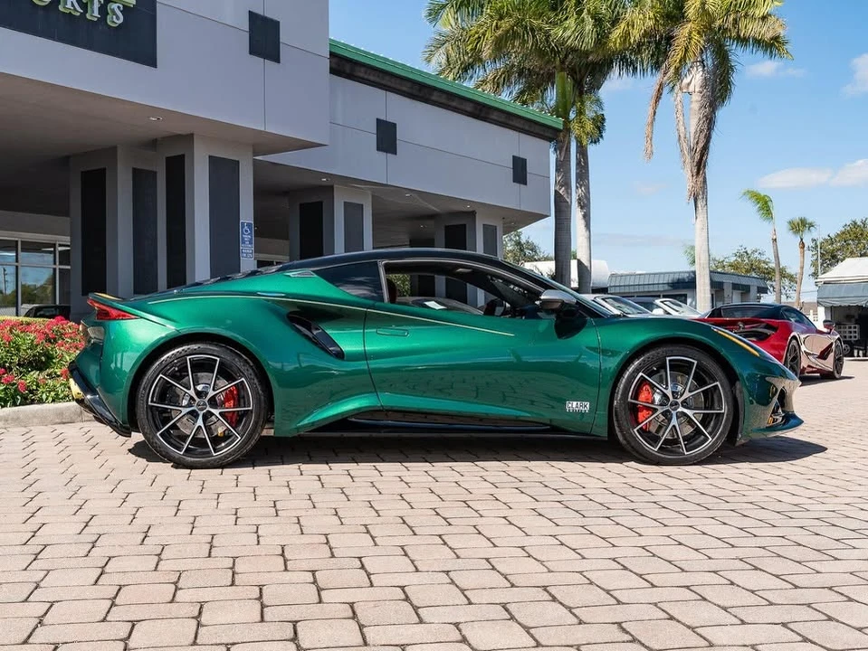 2026 Lotus Emira - Image 14 of 20