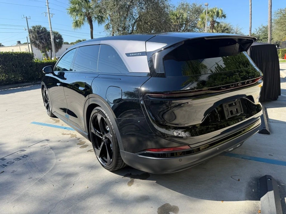 2026 Lucid Air - Image 6 of 21