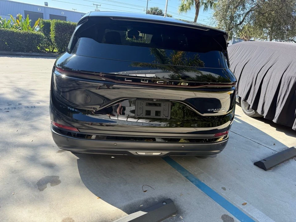 2026 Lucid Air - Image 7 of 21