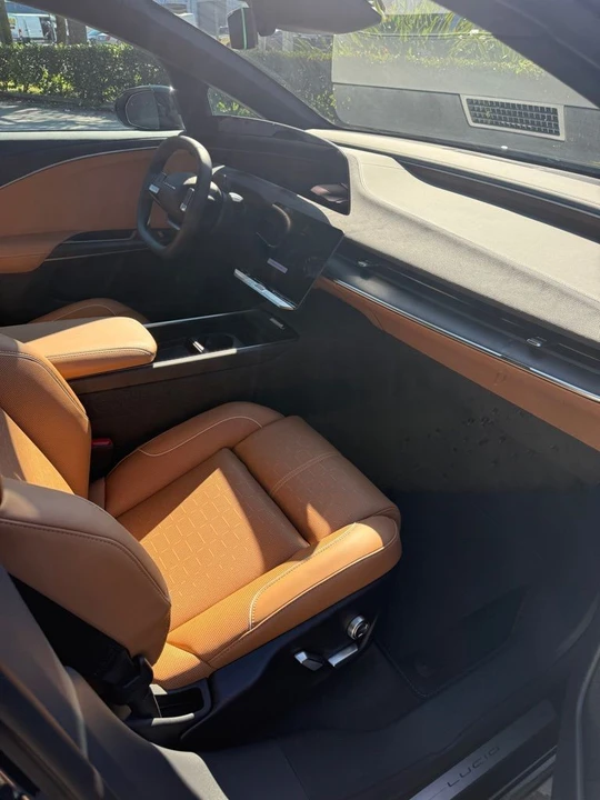 2026 Lucid Air - Image 11 of 21