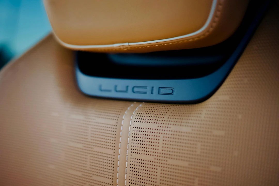 2026 Lucid Gravity - Image 22 of 31