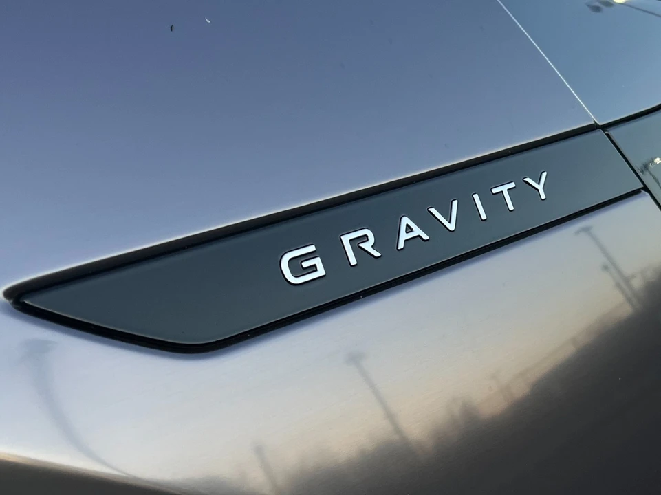 2026 Lucid Gravity - Image 12 of 12