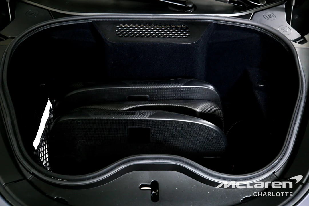 2027 McLaren GT - Image 26 of 31
