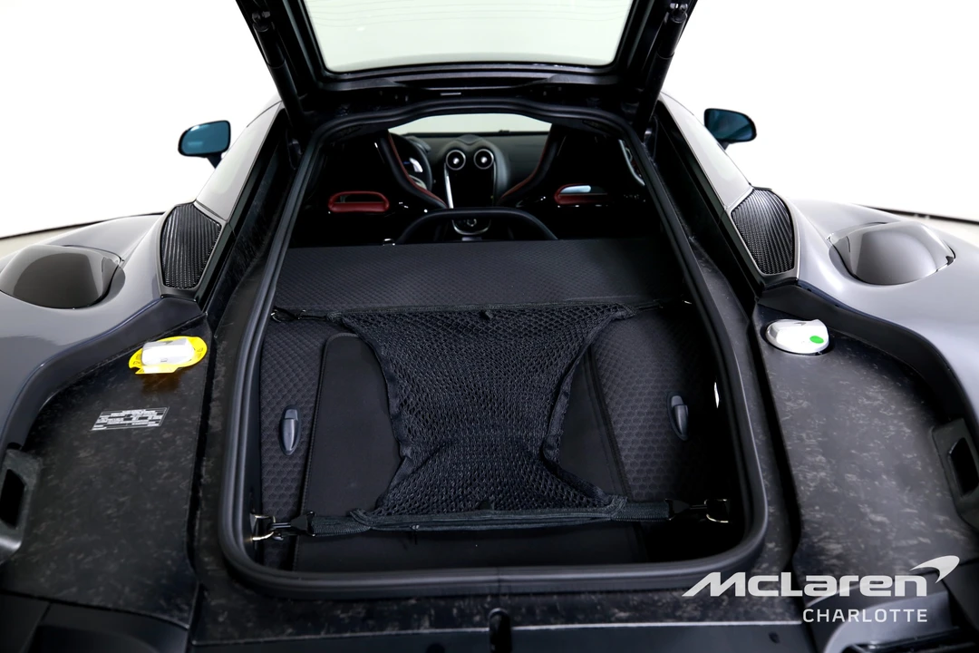 2027 McLaren GT - Image 17 of 31