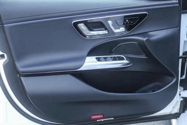 2026 Mercedes-Benz W214 E-Class - Image 19 of 21