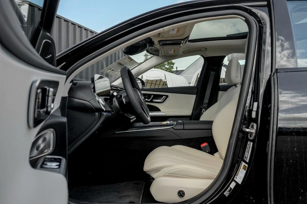 2026 Mercedes-Benz W214 E-Class - Image 11 of 21
