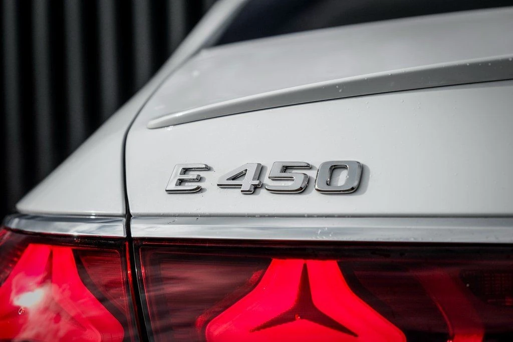2026 Mercedes-Benz W214 E-Class - Image 10 of 21