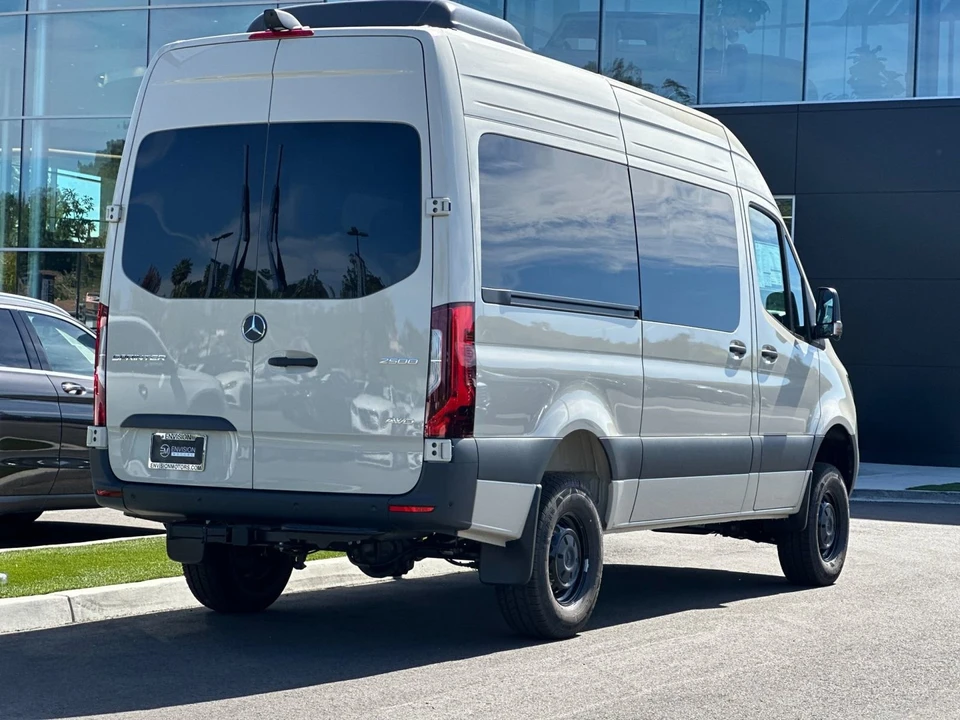 2026 Mercedes-Benz VS30 Sprinter - Image 3 of 21