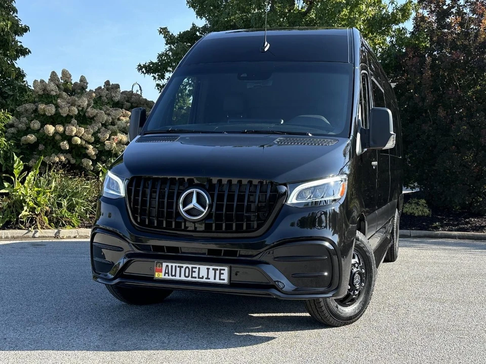 2026 Mercedes-Benz VS30 Sprinter - Image 10 of 11