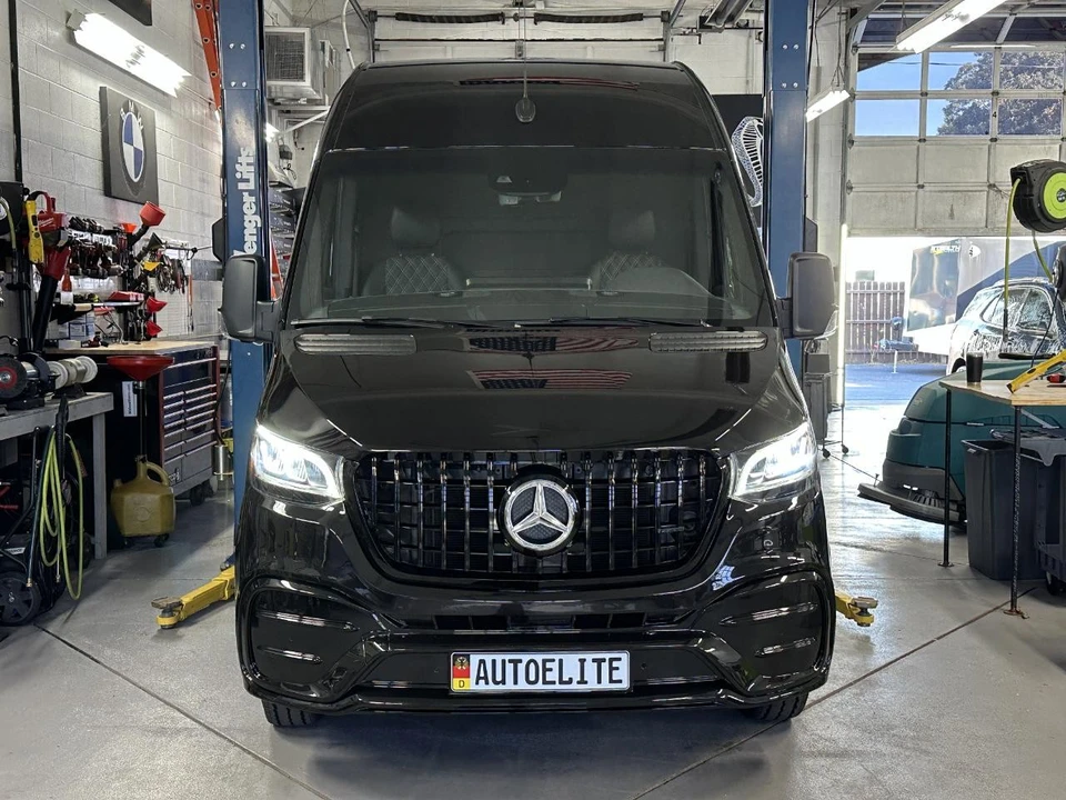 2026 Mercedes-Benz VS30 Sprinter - Image 3 of 11