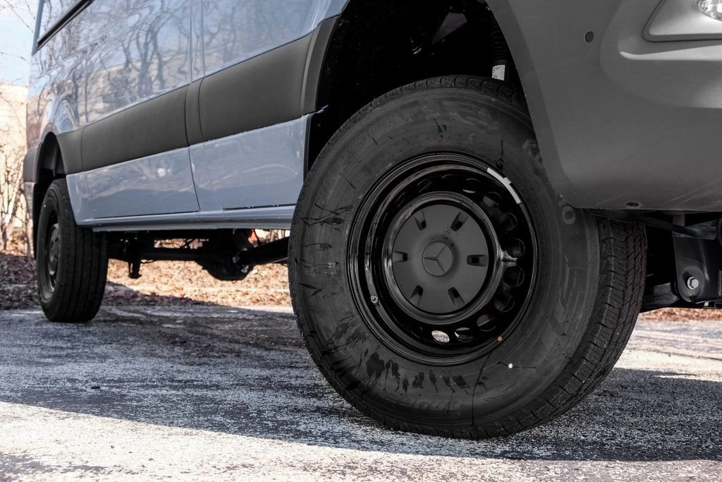 2026 Mercedes-Benz VS30 Sprinter - Image 7 of 21