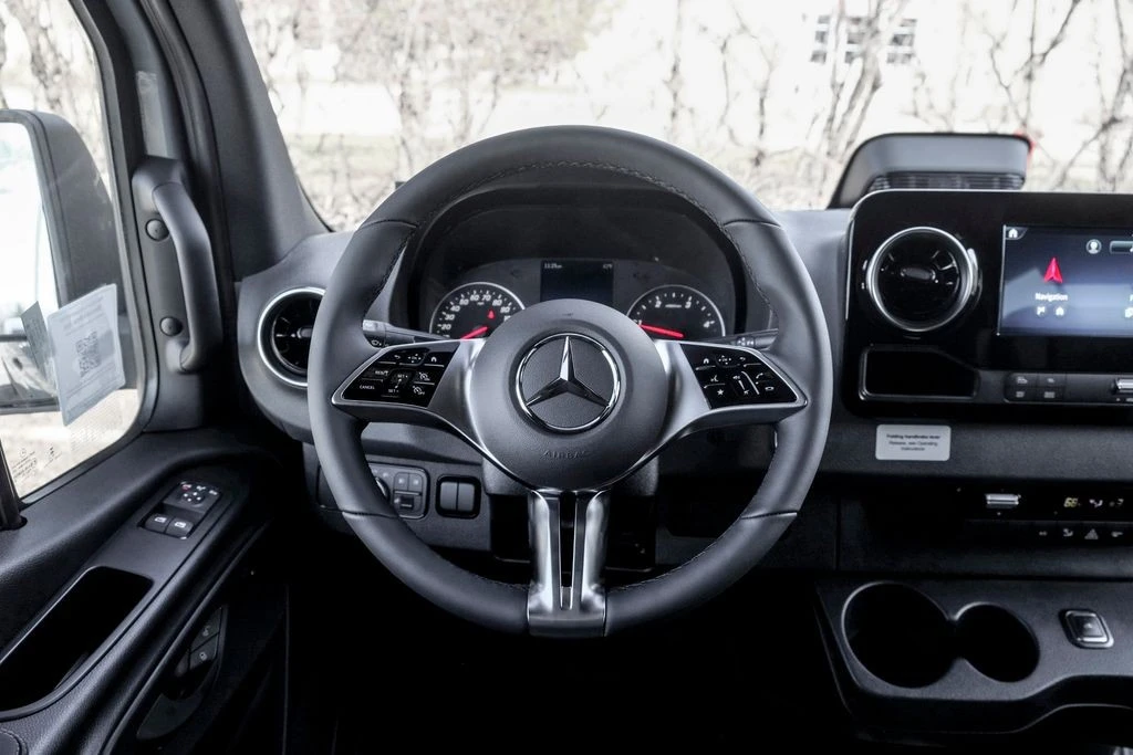 2026 Mercedes-Benz VS30 Sprinter - Image 18 of 21
