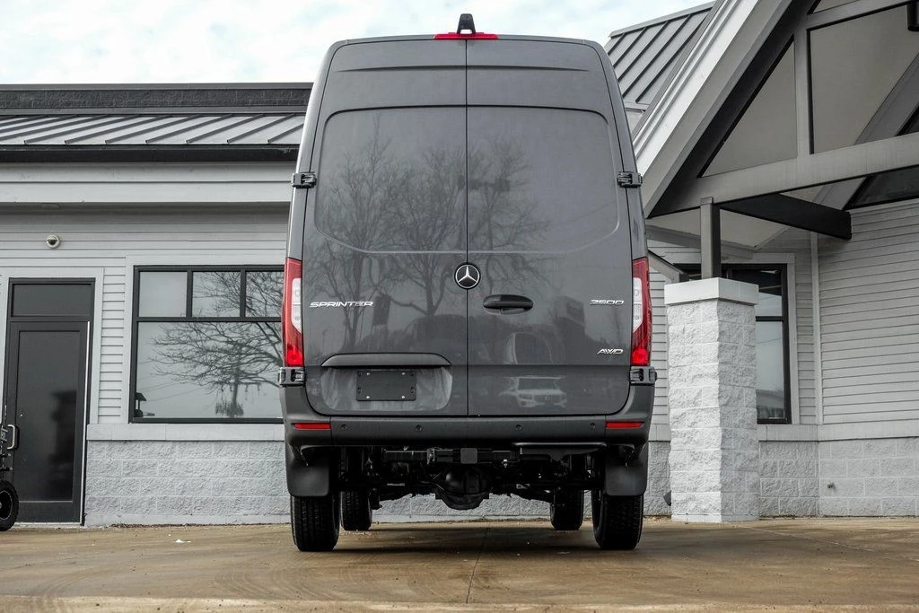 2026 Mercedes-Benz VS30 Sprinter - Image 8 of 21