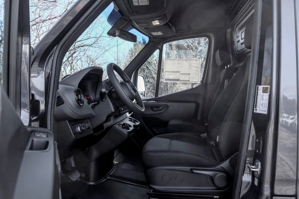 2026 Mercedes-Benz VS30 Sprinter - Image 11 of 21