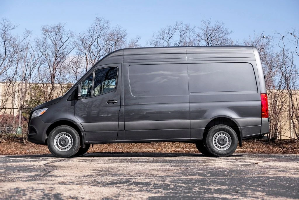 2026 Mercedes-Benz VS30 Sprinter - Image 3 of 21