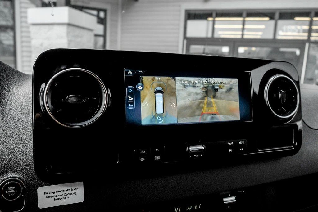 2026 Mercedes-Benz VS30 Sprinter - Image 16 of 21