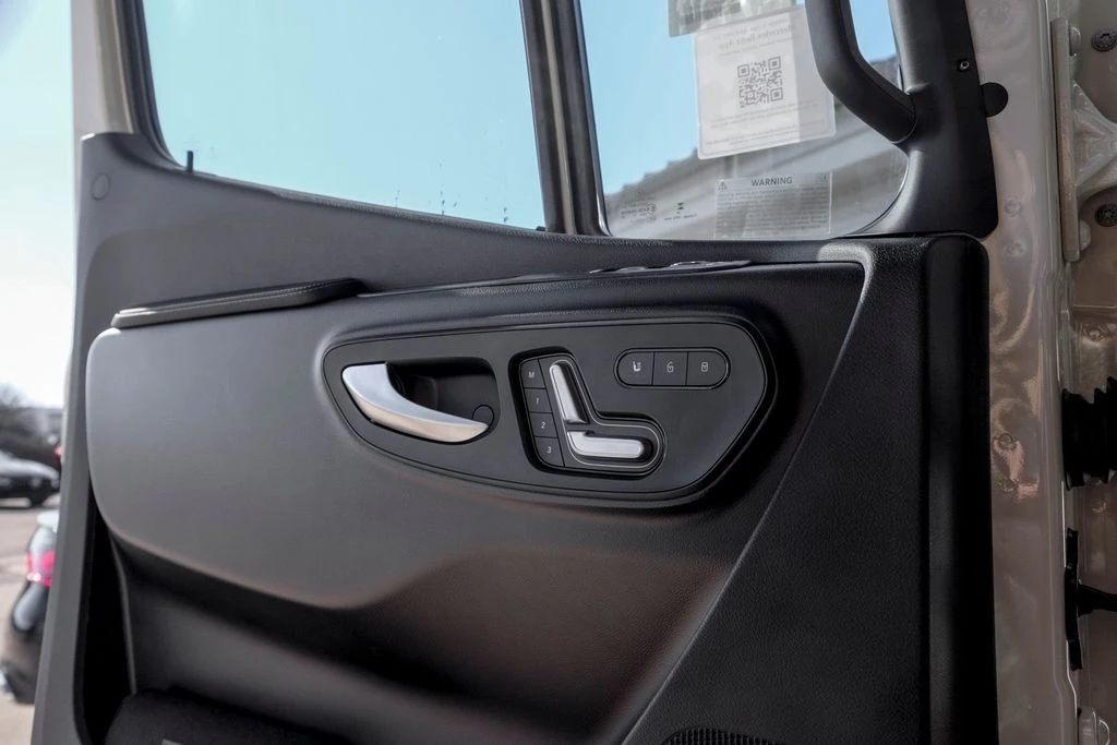2026 Mercedes-Benz VS30 Sprinter - Image 14 of 21