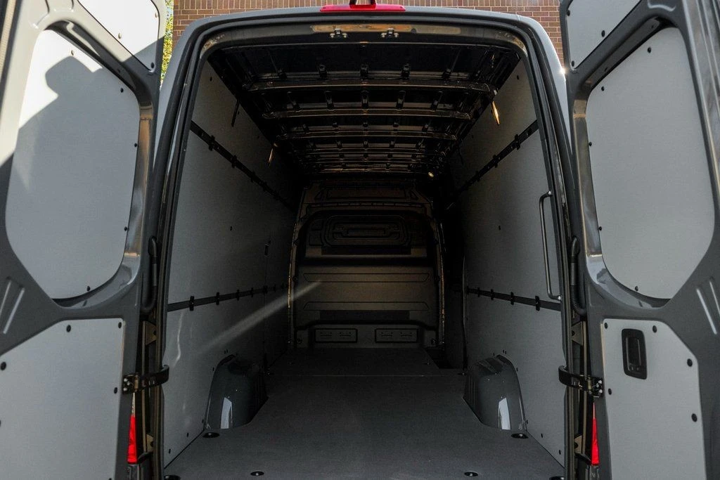 2026 Mercedes-Benz VS30 Sprinter - Image 10 of 21