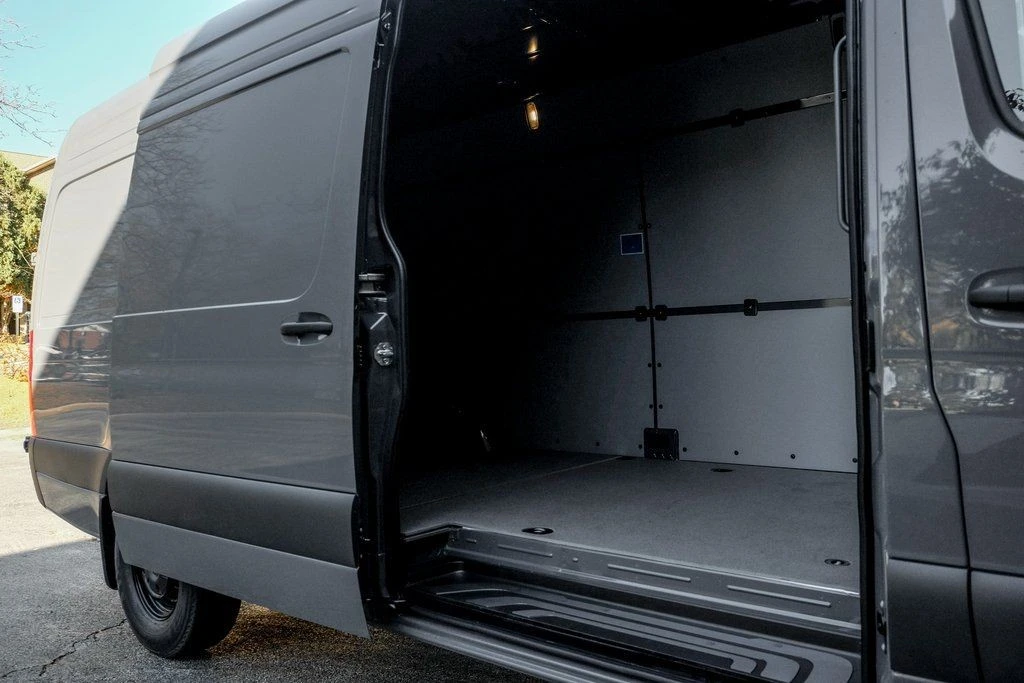 2026 Mercedes-Benz VS30 Sprinter - Image 20 of 21