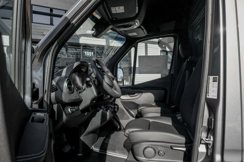 2026 Mercedes-Benz VS30 Sprinter - Image 12 of 21