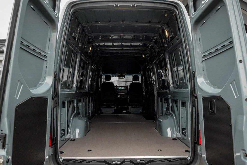 2026 Mercedes-Benz VS30 Sprinter - Image 10 of 21