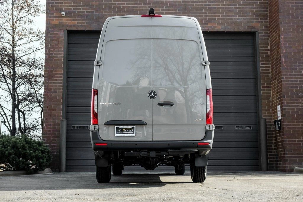 2026 Mercedes-Benz VS30 Sprinter - Image 8 of 21