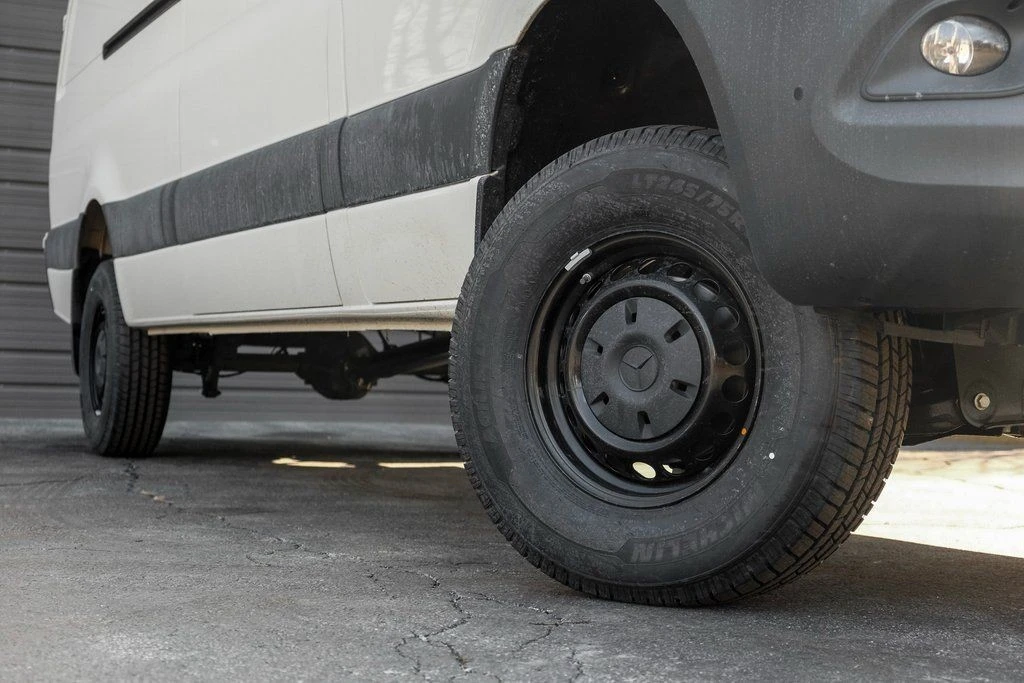 2026 Mercedes-Benz VS30 Sprinter - Image 7 of 21