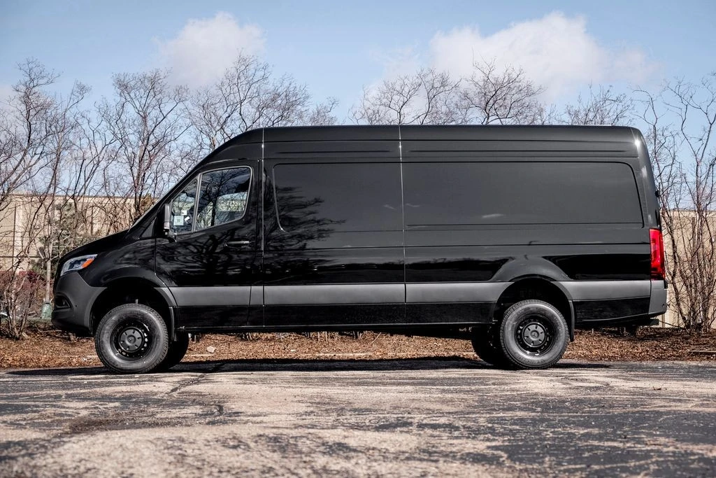 2026 Mercedes-Benz VS30 Sprinter - Image 3 of 21