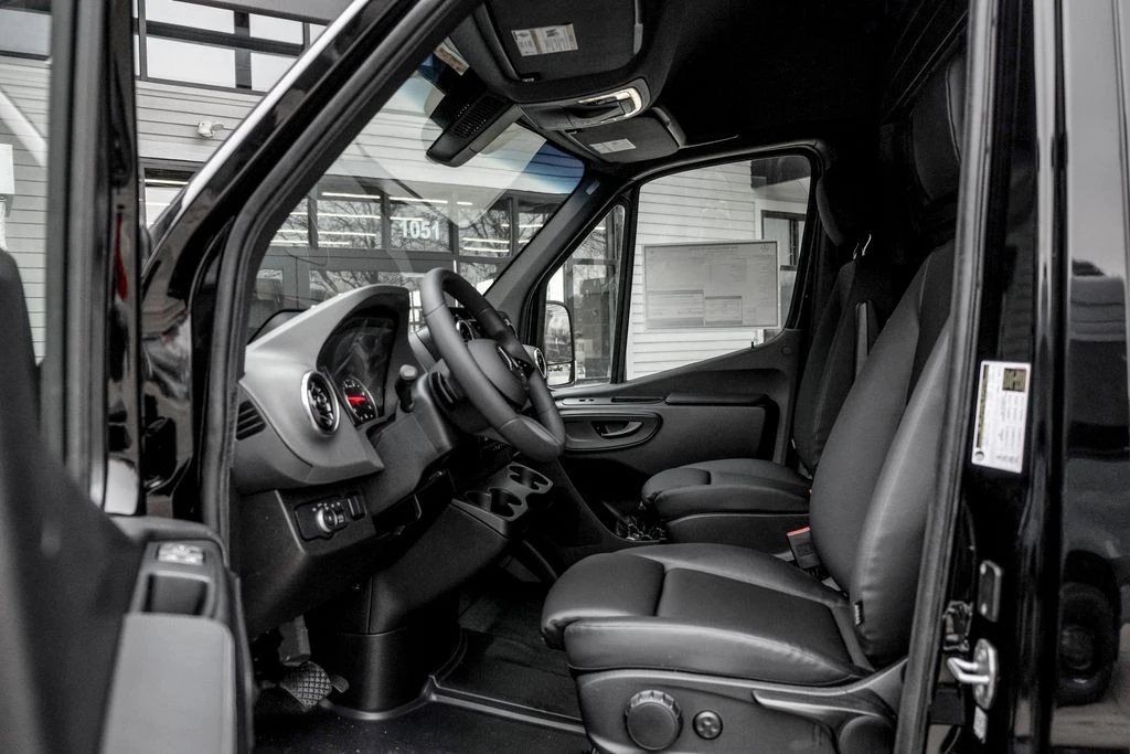 2026 Mercedes-Benz VS30 Sprinter - Image 12 of 21