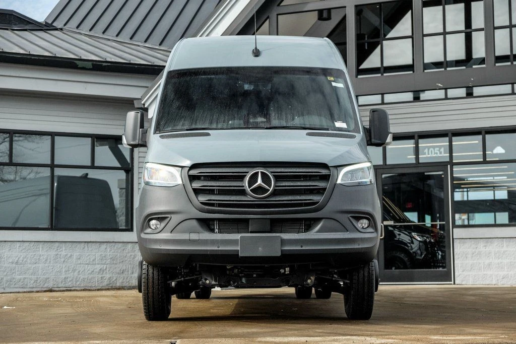 2026 Mercedes-Benz VS30 Sprinter - Image 5 of 21