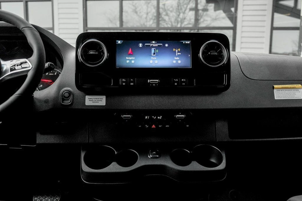 2026 Mercedes-Benz VS30 Sprinter - Image 19 of 21