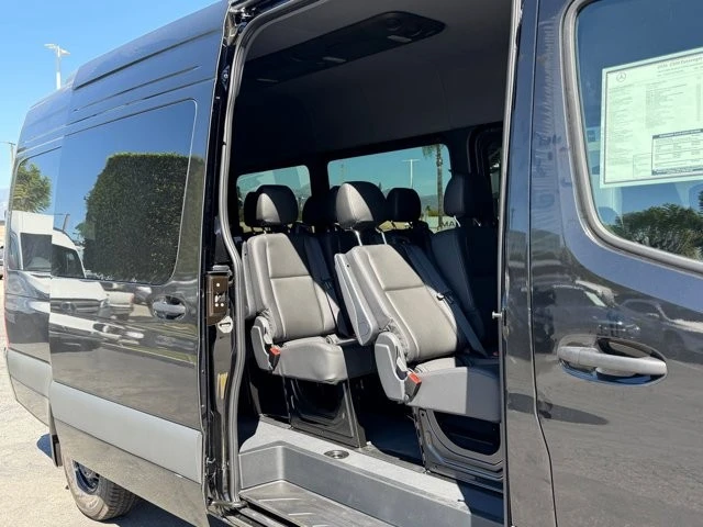 2026 Mercedes-Benz VS30 Sprinter - Image 11 of 21