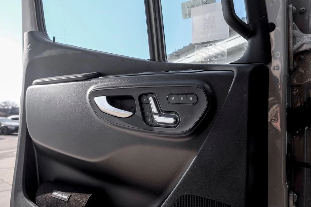 2026 Mercedes-Benz VS30 Sprinter - Image 13 of 21