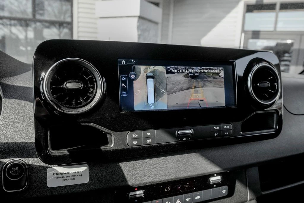 2026 Mercedes-Benz VS30 Sprinter - Image 16 of 21
