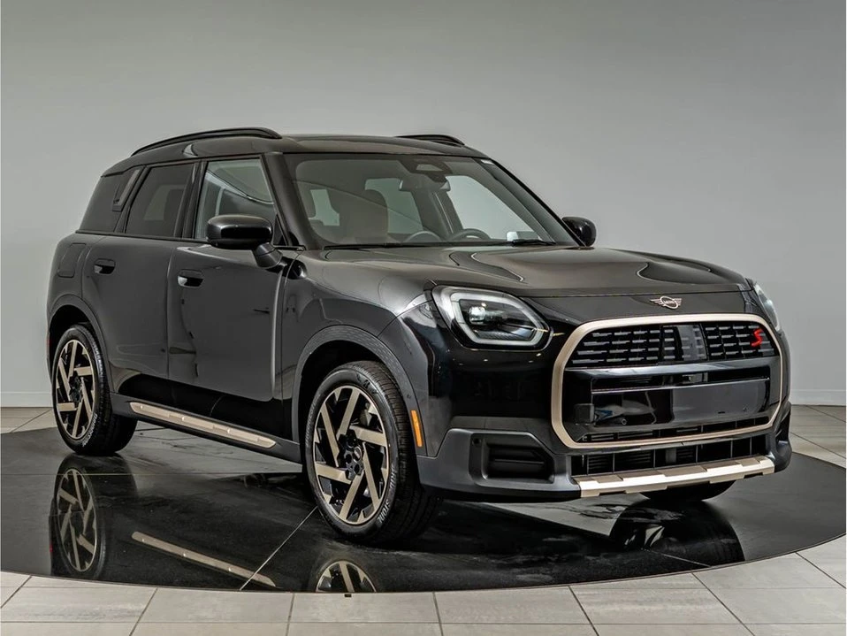 2026 Mini Countryman 3rd Gen - Image 3 of 20