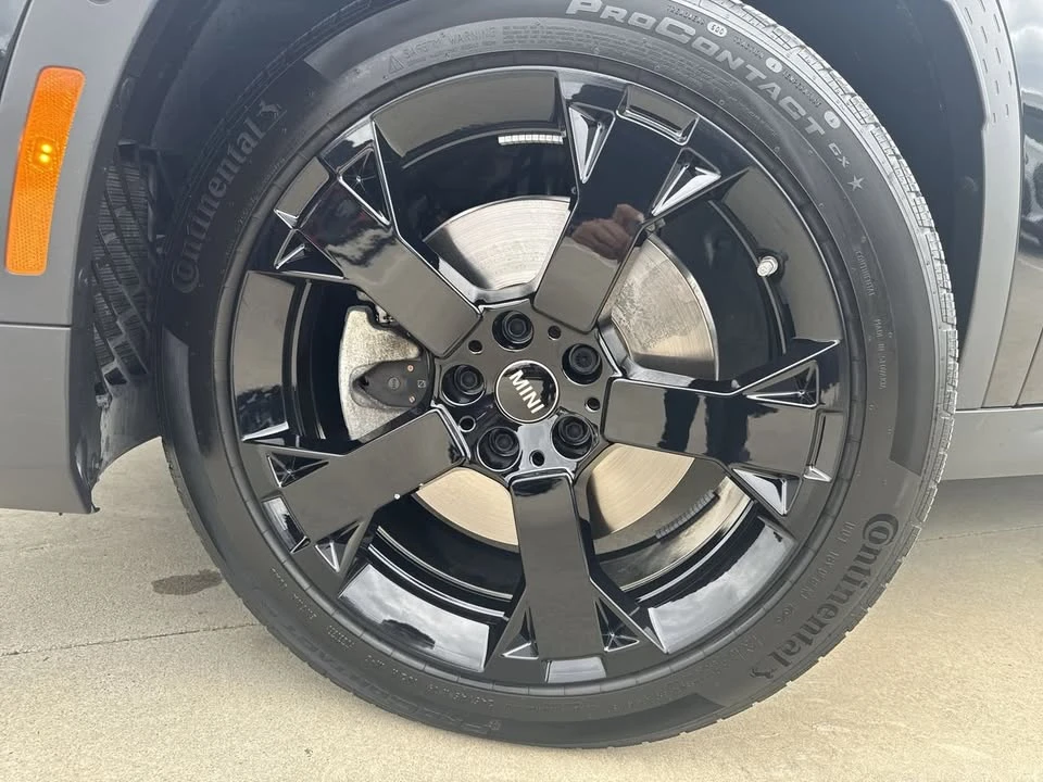 2026 Mini Countryman 3rd Gen - Image 2 of 17