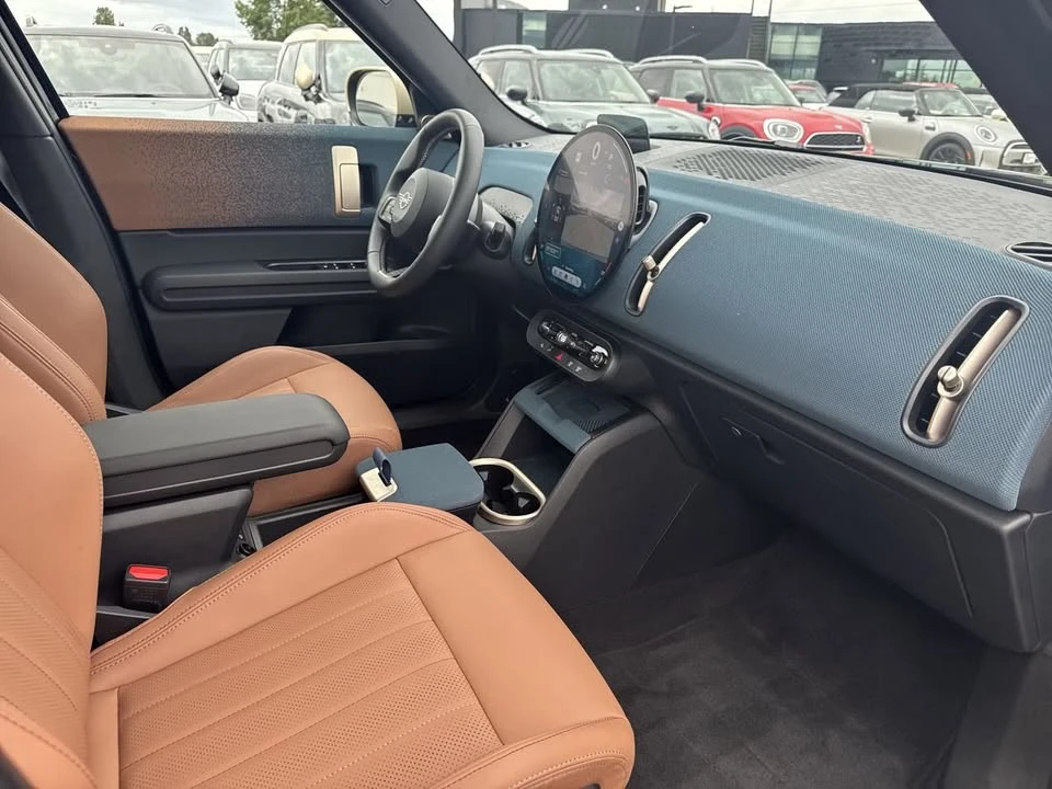 2026 Mini Countryman 3rd Gen - Image 16 of 17
