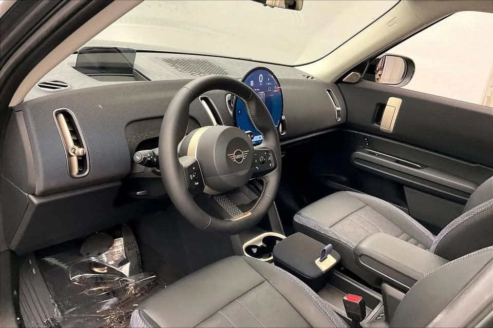 2026 Mini Countryman 3rd Gen - Image 14 of 20
