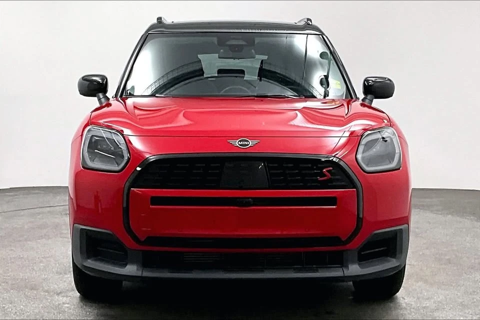 2026 Mini Countryman 3rd Gen - Image 2 of 19