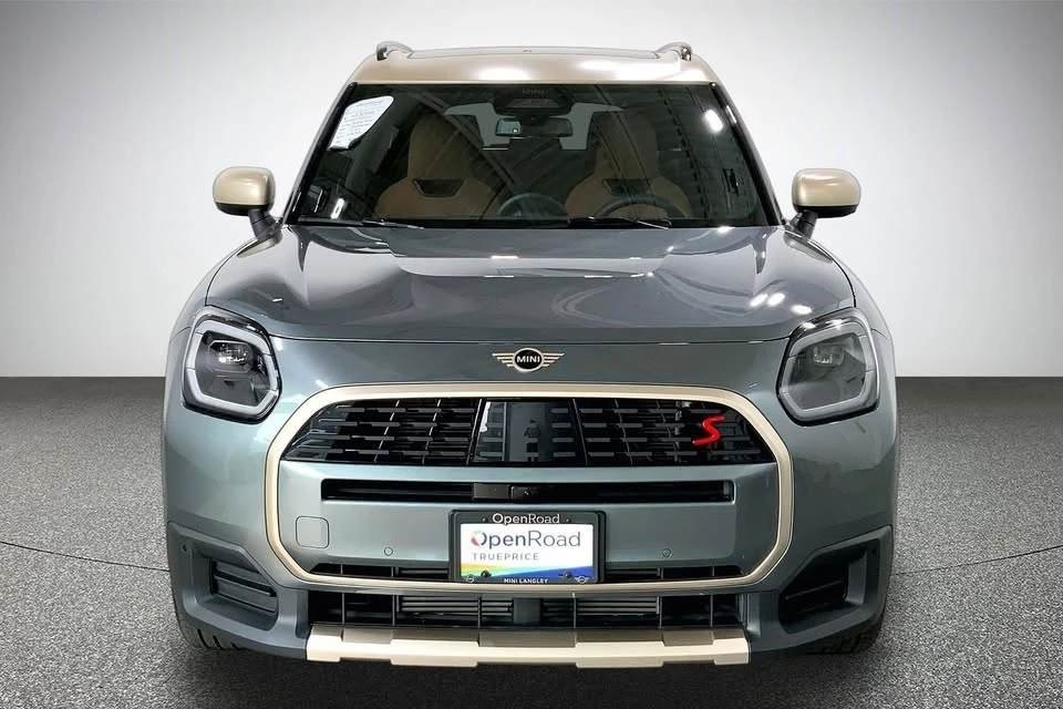 2026 Mini Countryman 3rd Gen - Image 2 of 20