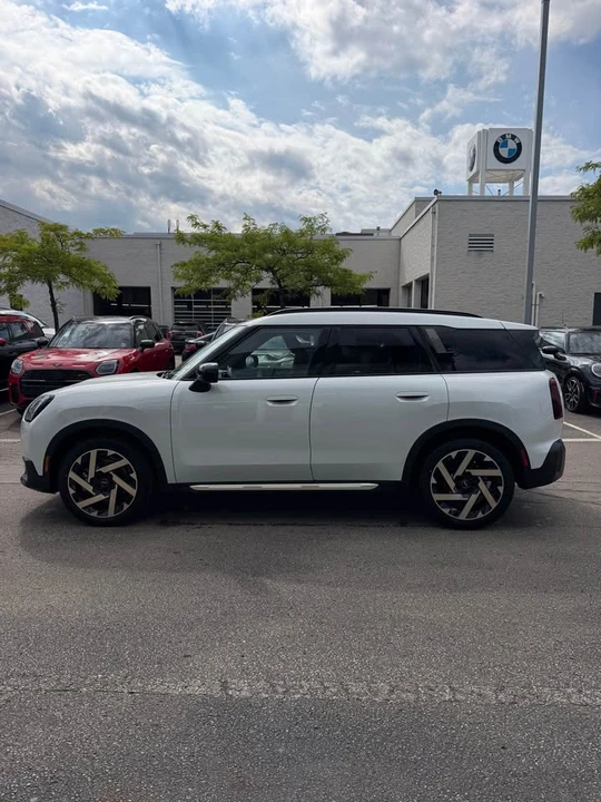 2026 Mini Countryman 3rd Gen - Image 3 of 12