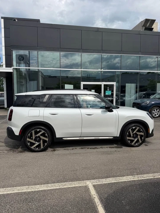 2026 Mini Countryman 3rd Gen - Image 5 of 12
