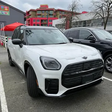 2026 MINI Countryman SE JCW Edition