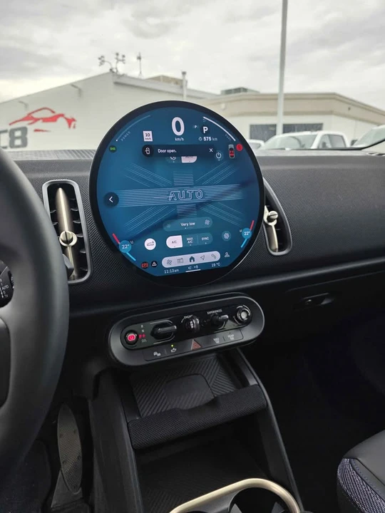 2026 Mini Countryman 3rd Gen - Image 12 of 15