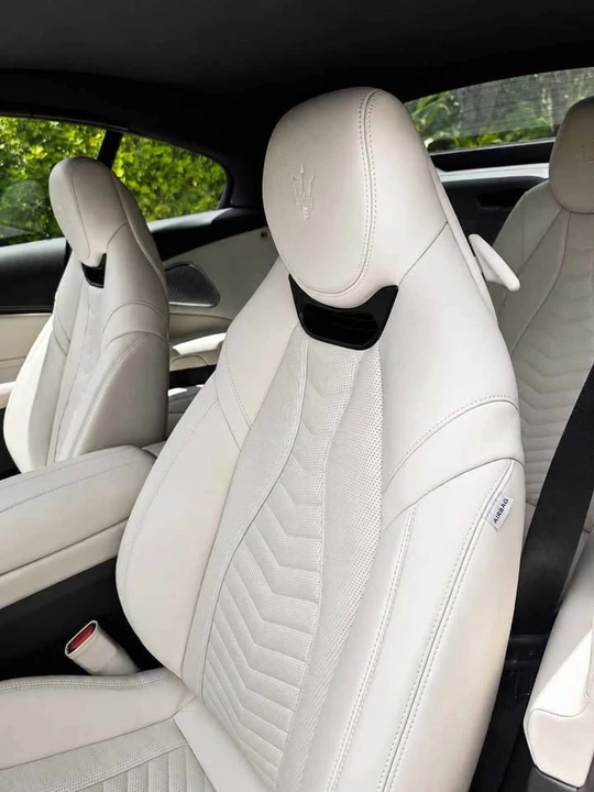 2026 Maserati GranCabrio - Image 11 of 20