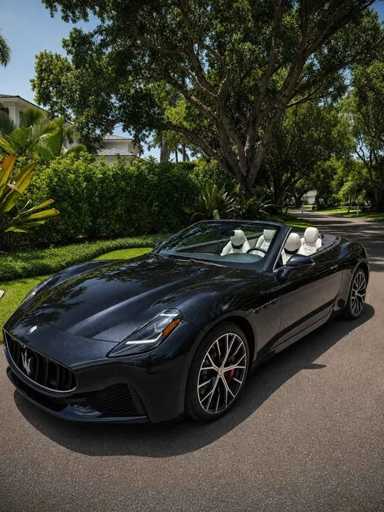 2026 Maserati GranCabrio - Image 18 of 20