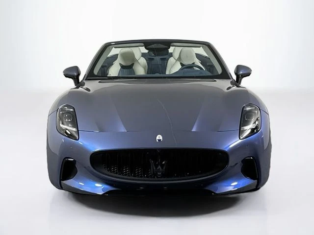2026 Maserati GranCabrio - Image 9 of 25